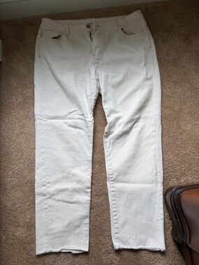 Vervet Blue off-white straight leg jeans